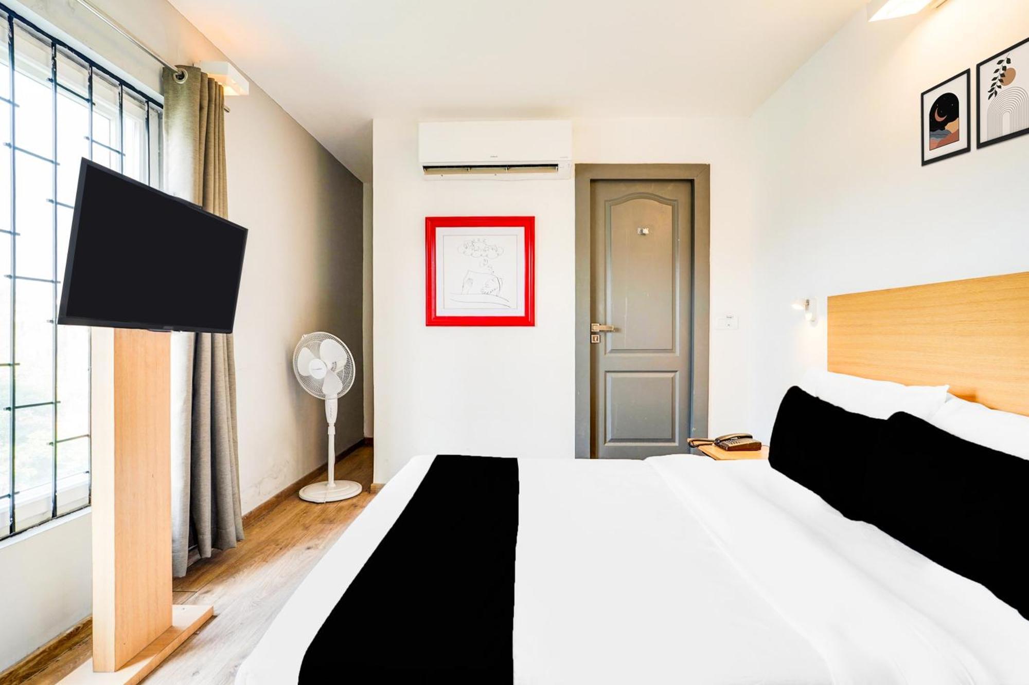 Super Townhouse Btm Layout Near Madiwala Lake Formerly Q Rooms バンガロール エクステリア 写真